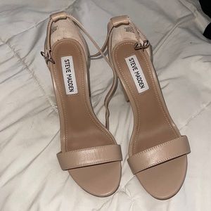 Steve Madden nude heel